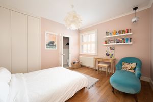 Photo 11- click for photo gallery